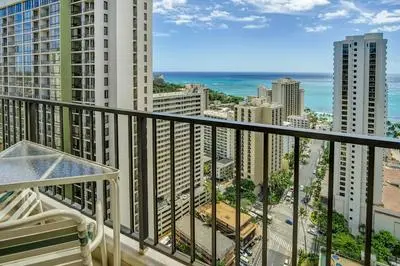 Waikiki Banyan - Ocean View Tower 2 Suite 3214
