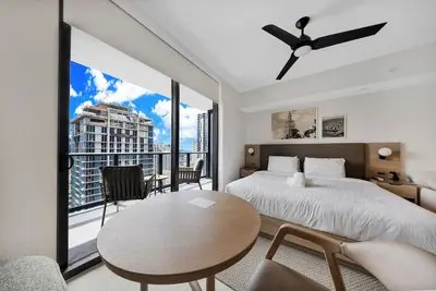 City Escape Stylish Studio in DTW Miami