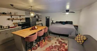 Stunning Phoenix Studio Stylish Oasis in a Prime Location