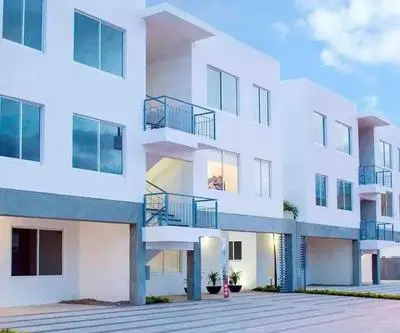 CONDOS AA