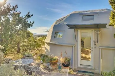 Santa Fe Geo Dome w/ Trail Access & Views