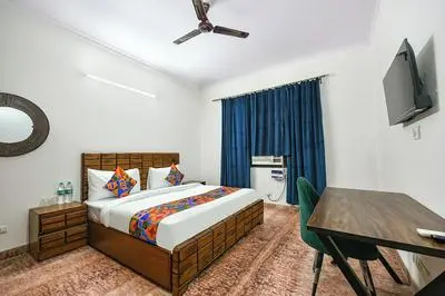 FabHotel Royal Casa