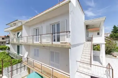 Apartments Visnja