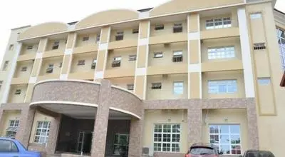 Kanem Suites