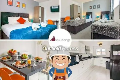 Group Stay Deasls on Outfield 5BR House w 10 Beds