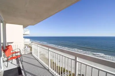 Crescent Shores S 1006 4 Bedroom Home by RedAwning