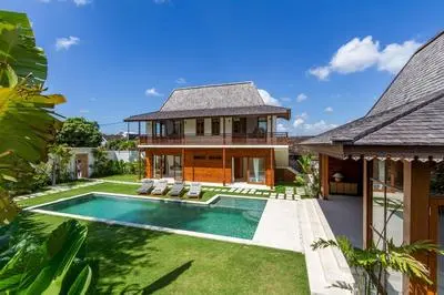 Alea Estate in Kerobokan Kelod