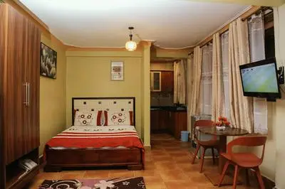 Mugiez Hotel and Apartments