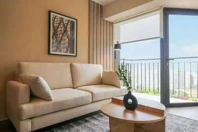 w Grandiose 1BR w Great Balcony in Miraflores