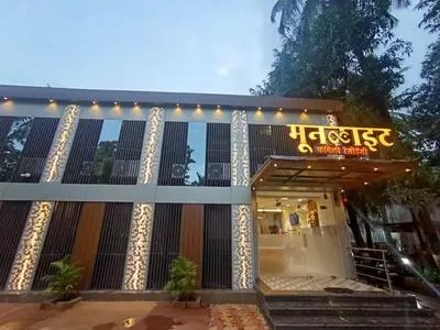 Hotel Moon Lite Residency Marve Malad