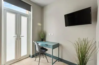Lovely En-suite Room in Coventry