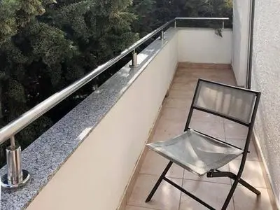 Spacious Apartment in Novalja near Sea