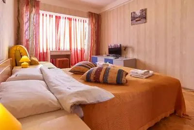 Home-Hotel Raisy Osipkinoy 7A