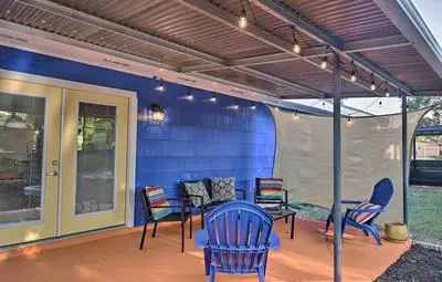 Dutch-inspired San Antonio Home w/ Fire Pit!