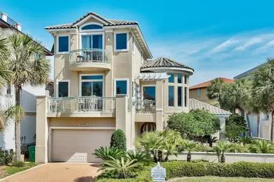 Shore to Please 4 Bedroom Holiday Home by Five Star Properties