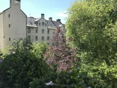 Chessels Court Apartment