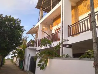 Room in Villa - Surf 247 Weligama - Deluxe Double Room With Side Sea View