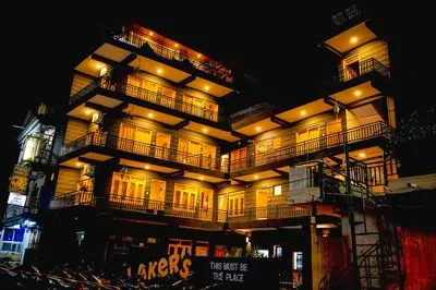 Lakers Bed and Breakfast