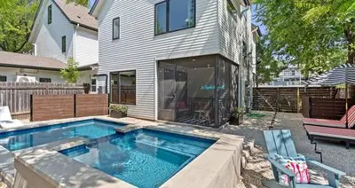 Spacious 5BR Austin Home With Backyard Fire Pit