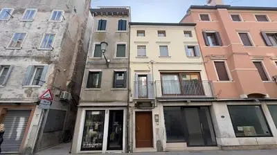 Maison Studio 1 by Ca-sa Check