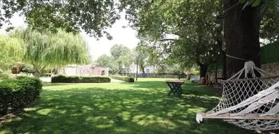 Villa BLN1 by JoyLettings