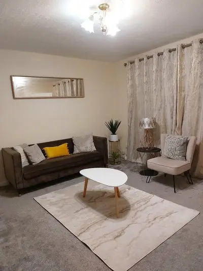 Remarkable 3-bed House in Leeds