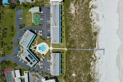 SEA Haven 514 [2/2.5] Free Activities! & Oceanfront Wifi Pool