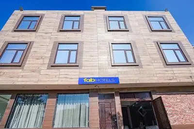 FabHotel Swess