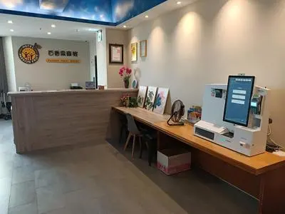 Passion Fruit Hotel
