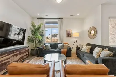 Adventure Central At Desert Color 6 Bedroom Townhouse