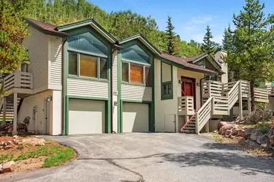 4515 Bighorn Road 4 Bedroom Home