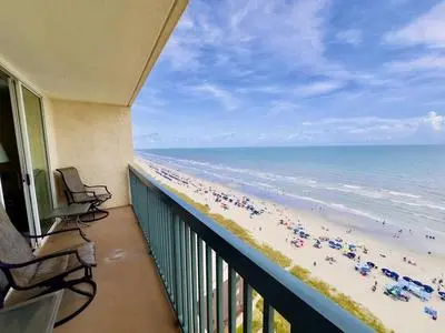 Ashworth 1407 3 Bedroom Condo by RedAwning