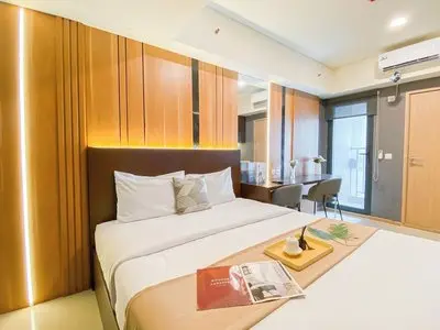 Chic And Cozy Studio At Meikarta Apartment
