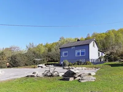 6 Person Holiday Home in Aram-by Traum
