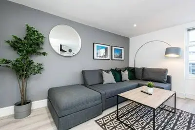 Host Apartments Duke Street Townhouse Apts III