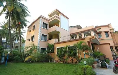 OYO 1949 Hotel Surya Garden