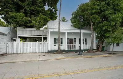 Coconut Palm by Brightwild Island Home w Pool