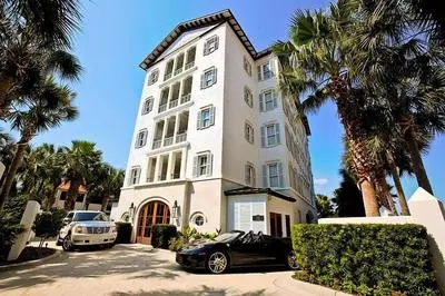 OLYMPIA SAND DOLLAR SUITE 2 Bedroom Holiday Home by Five Star Properties