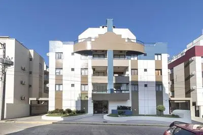 Apartamento 2 quartos 1 suíte - 081