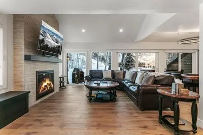 Queen Esther at Deer Valley Resort - Four Bedroom Condo with Hot Tub #2348 4 Condo