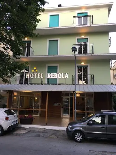 Hotel Rebola