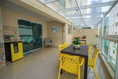 Apto pet Friendly c Churrasqueira a 100m da Praia