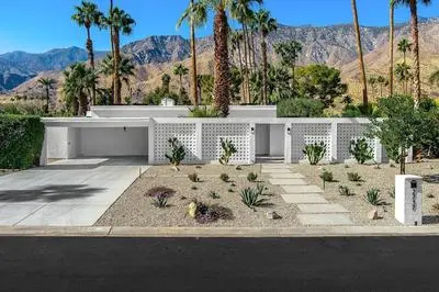 Bauhaus Estate in Palm Springs