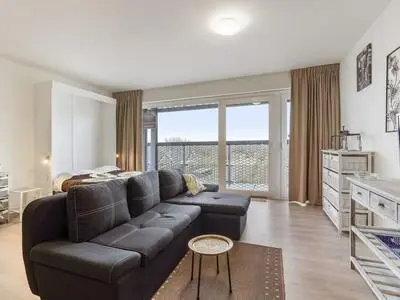Spacious Studio With Storage Room