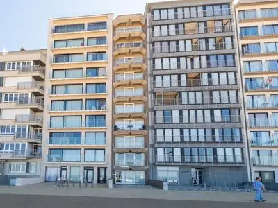 Bright Apartment With sea View