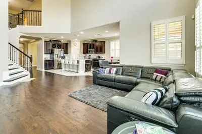 Group Getaway w/ Pool Access in San Antonio!