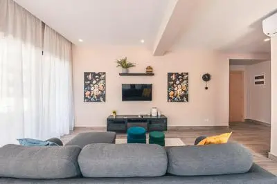 Flat in Piantini With Breakfast Included 207