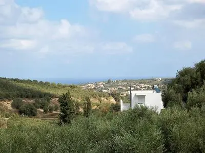 Enticing Villa in Loutra with Private Pool & Garden near Beach