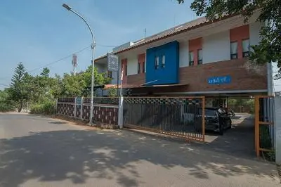 RedDoorz Syariah near Krida Nusantara