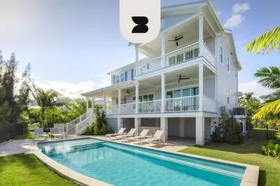 Evershore House Pool Parking Dock